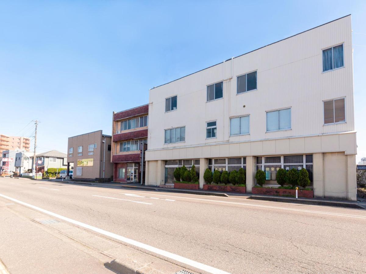 Tabist Business Hotel Chitose Kashiwazaki Eksteriør bilde